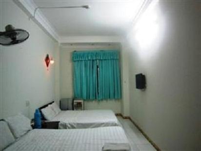 Hoa đông Dương Khách sạn